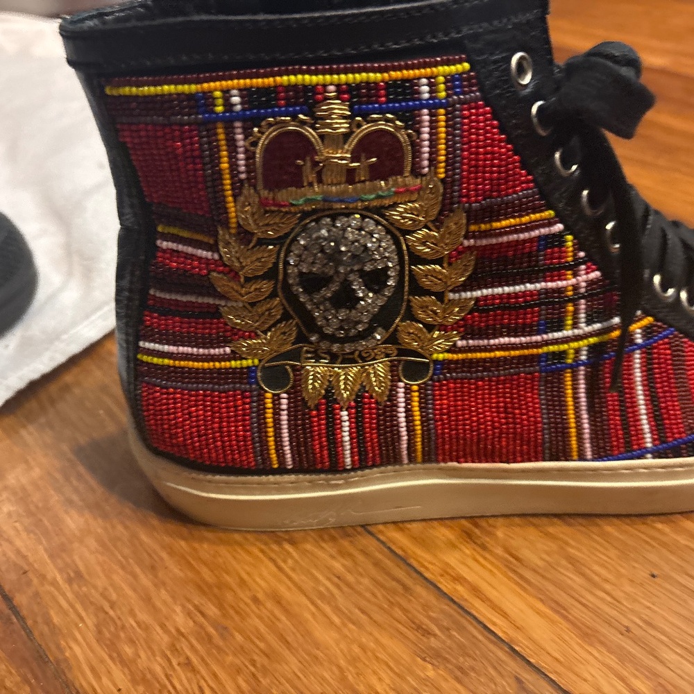 Donald Pliner Limited Edition High tops made in Italy